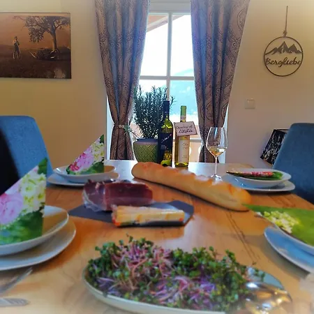 Franz Hofreiter Appartement